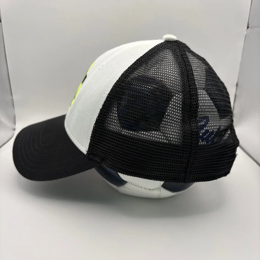 The North Face Mens White Black Embroidered Mountain Logo Mesh Trucker Hat Cap